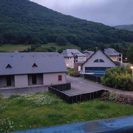 Appartement Avec Cabine Arreau Exteriér fotografie