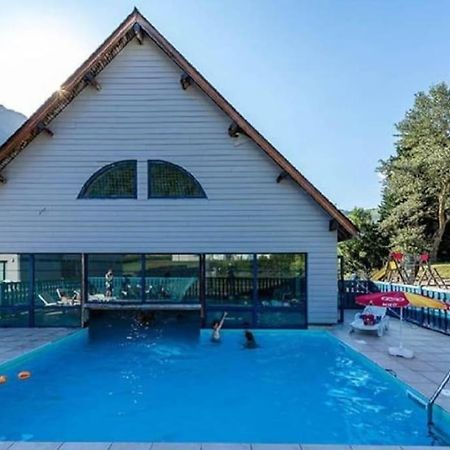 Appartement Avec Cabine Arreau Exteriér fotografie
