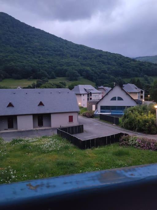 Appartement Avec Cabine Arreau Exteriér fotografie