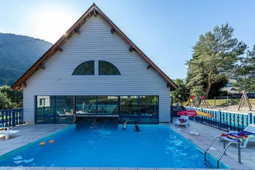 Appartement Avec Cabine Arreau Exteriér fotografie